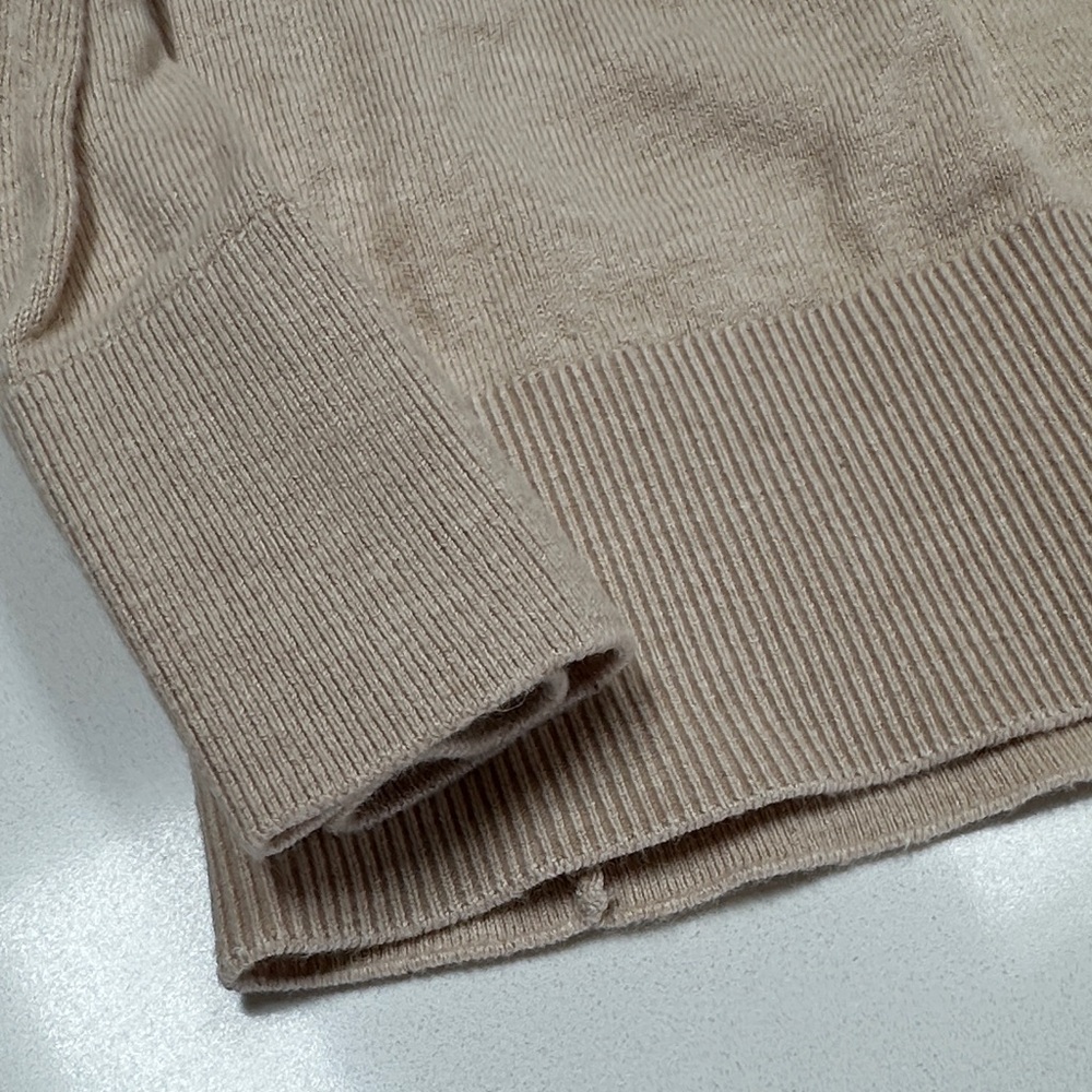 Lightweight Cotton Crew Sweater - Picture 4 of 5